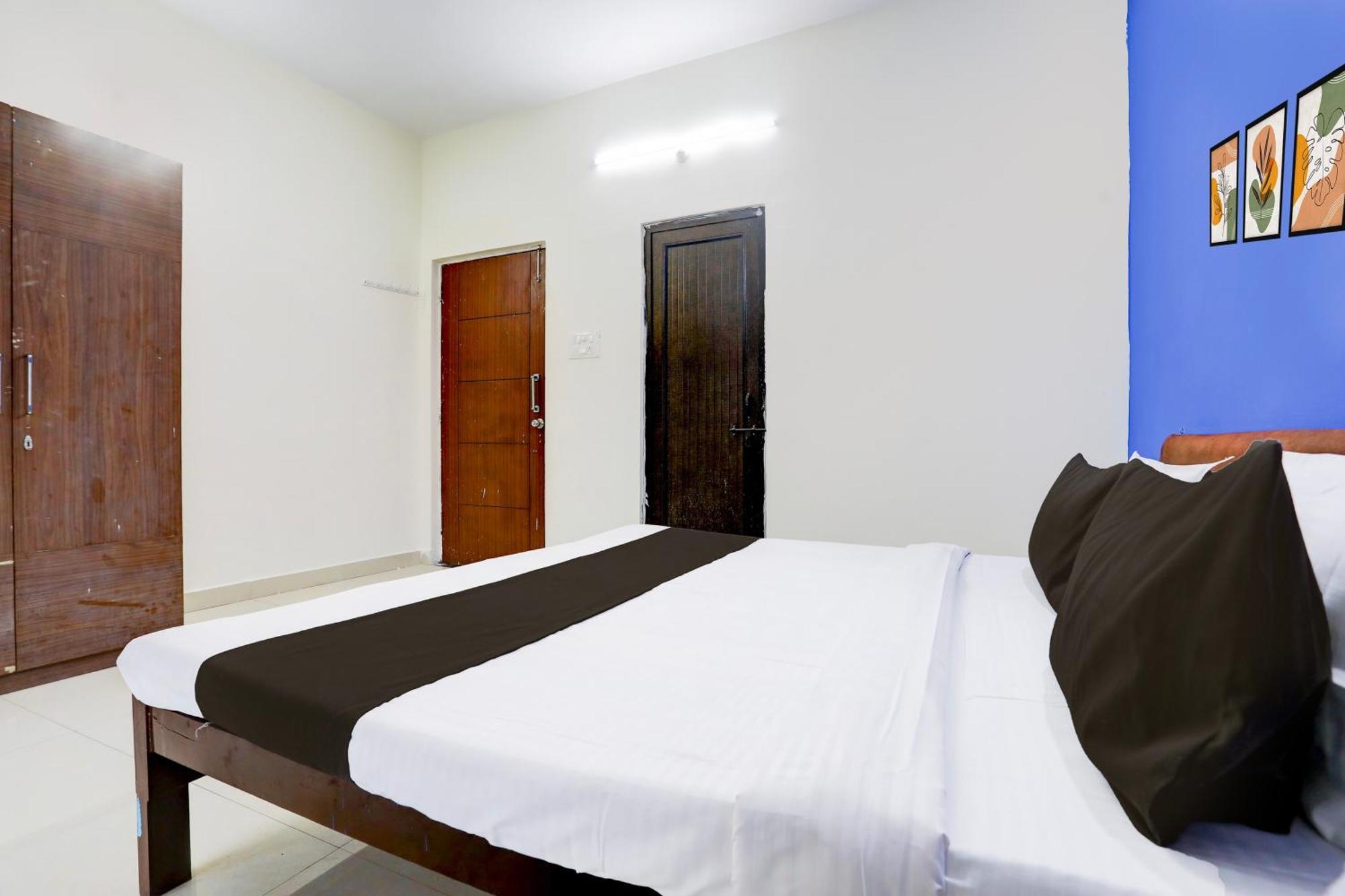 Hotel O Shree Mayaa Gwalior Buitenkant foto