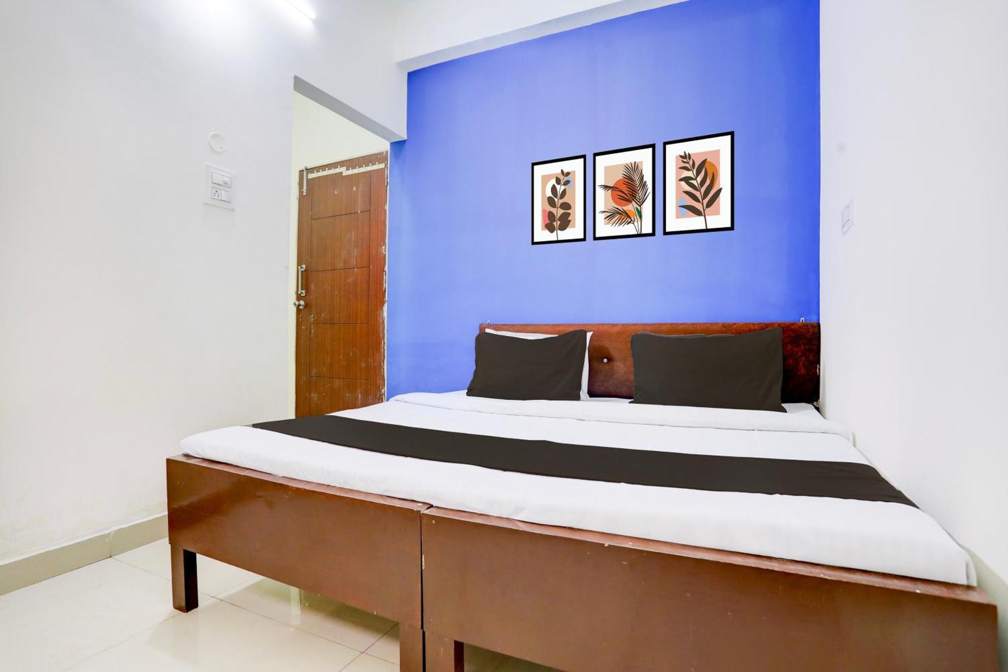 Hotel O Shree Mayaa Gwalior Buitenkant foto